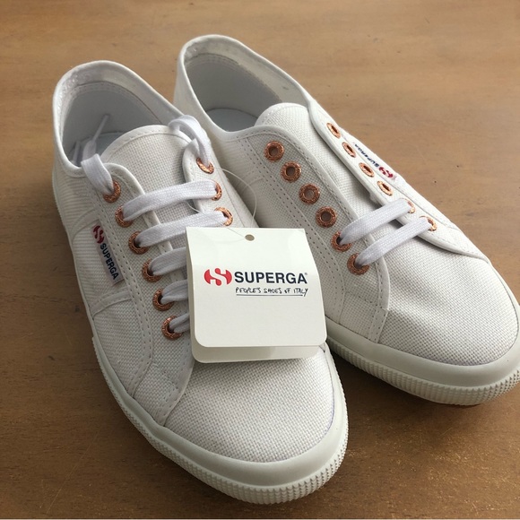Superga Shoes - BNIB Superga 2750 cotu Classic sneakers
